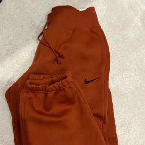 Nike Oversized Fit High Rise Sweats